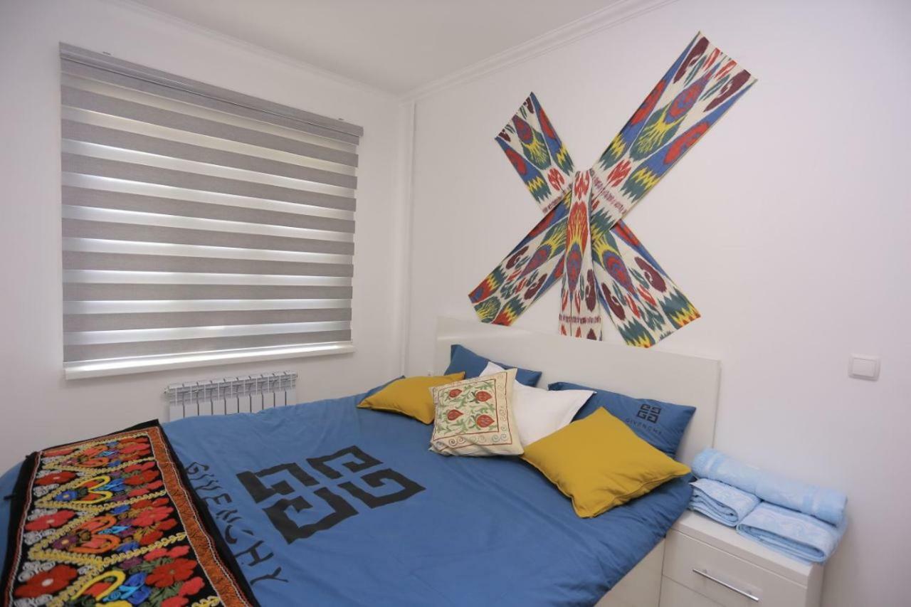 Luxury 2 Bedrooms Apartment Walking Distance From Gur-Emir サマルカンド エクステリア 写真